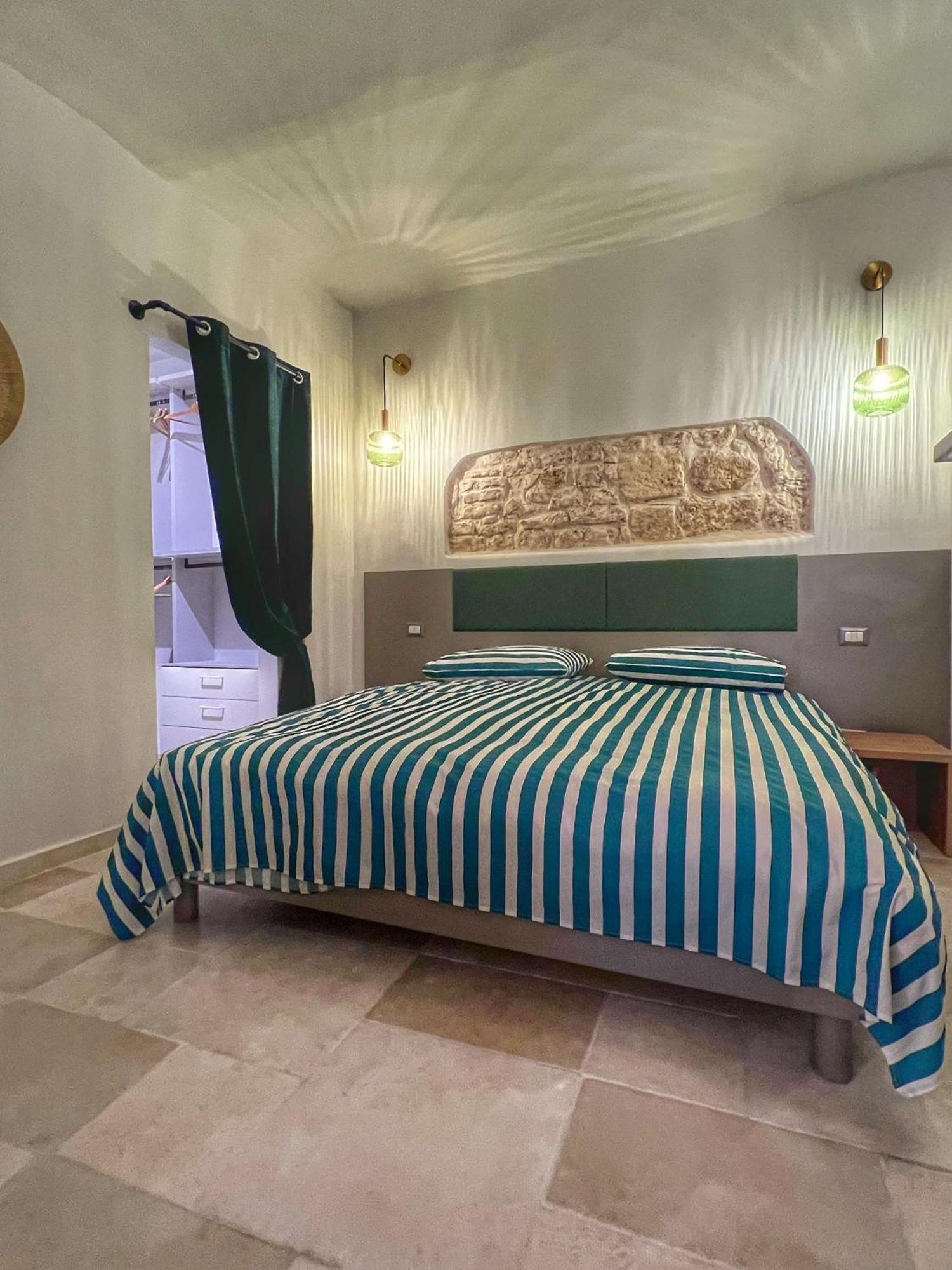 Amay City Suite Бари Экстерьер фото