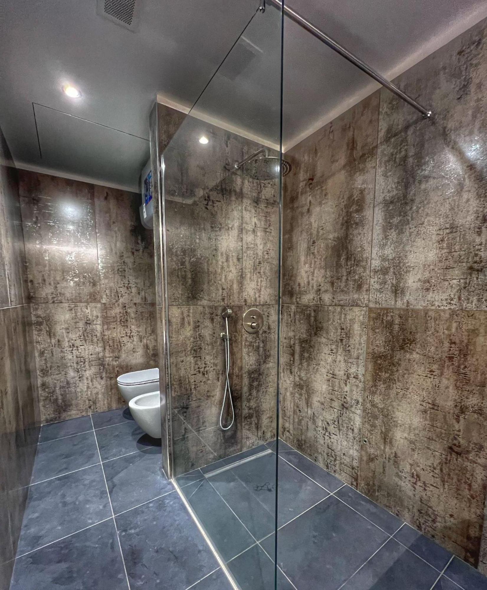 Amay City Suite Бари Экстерьер фото